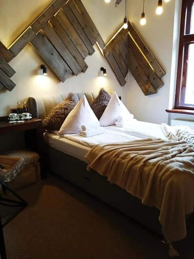 Bed & Breakfast Rezydencja Bialy Jar Karpacz